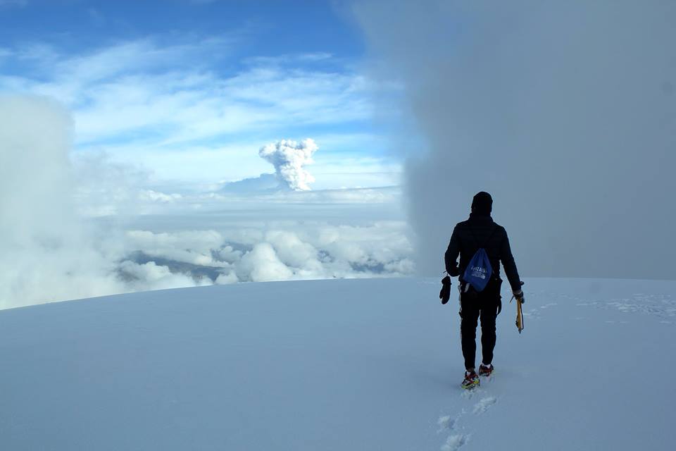 NEVADO DEL TOLIMA SUMMIT ATTEMPT 4D3N