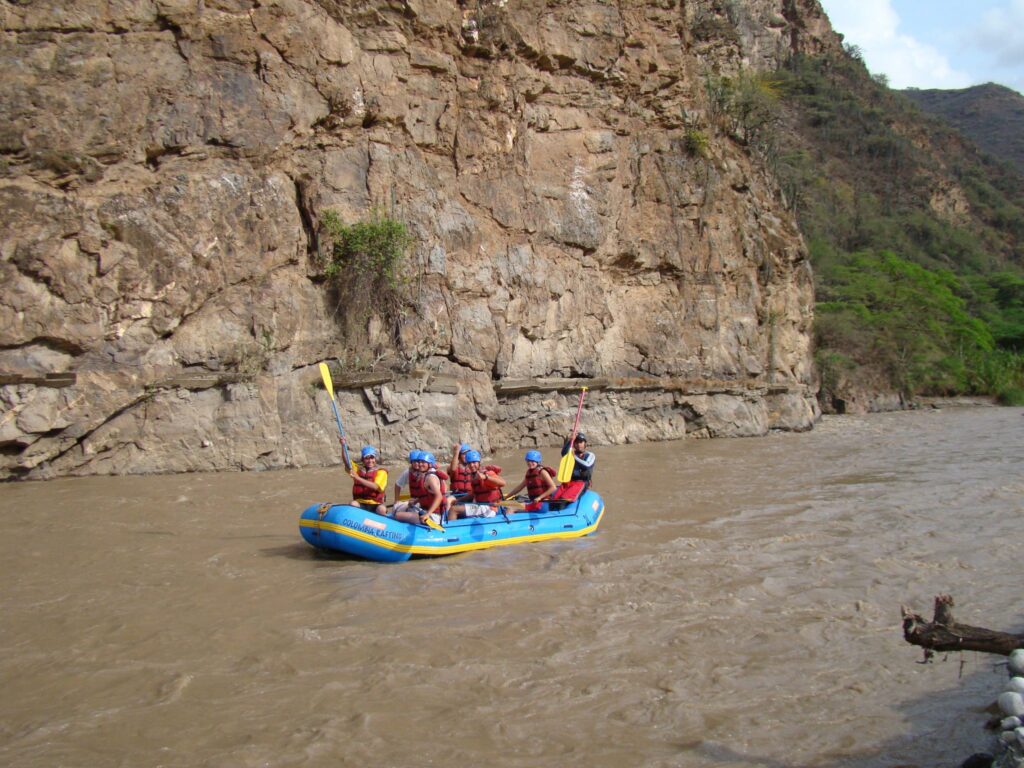 ADVENTURE 15D (B)